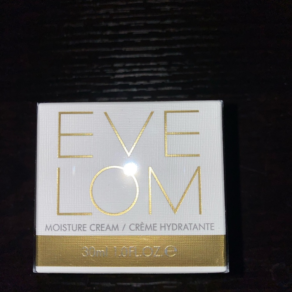BRAND NEW EVE LOM MOISTURE CREAM NEVER OPENED GREAT DEAL!